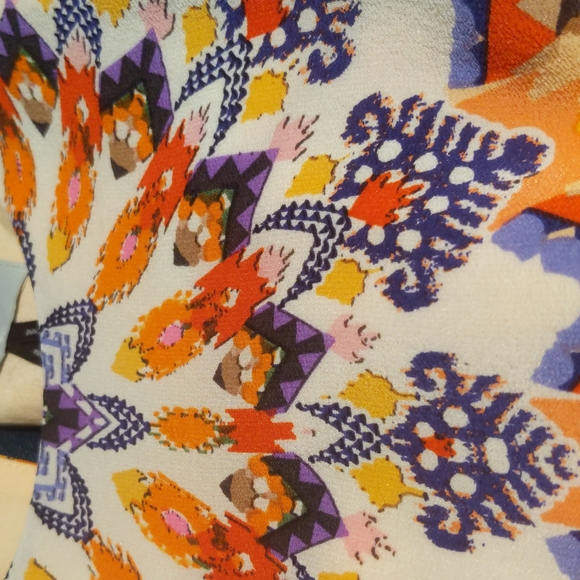 HD in Paris Silk sleeveless dress, US size 4, multi color geometric pattern - Picture 11 of 12